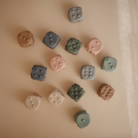 MUSHIE Dice Press Toy 2-Pack