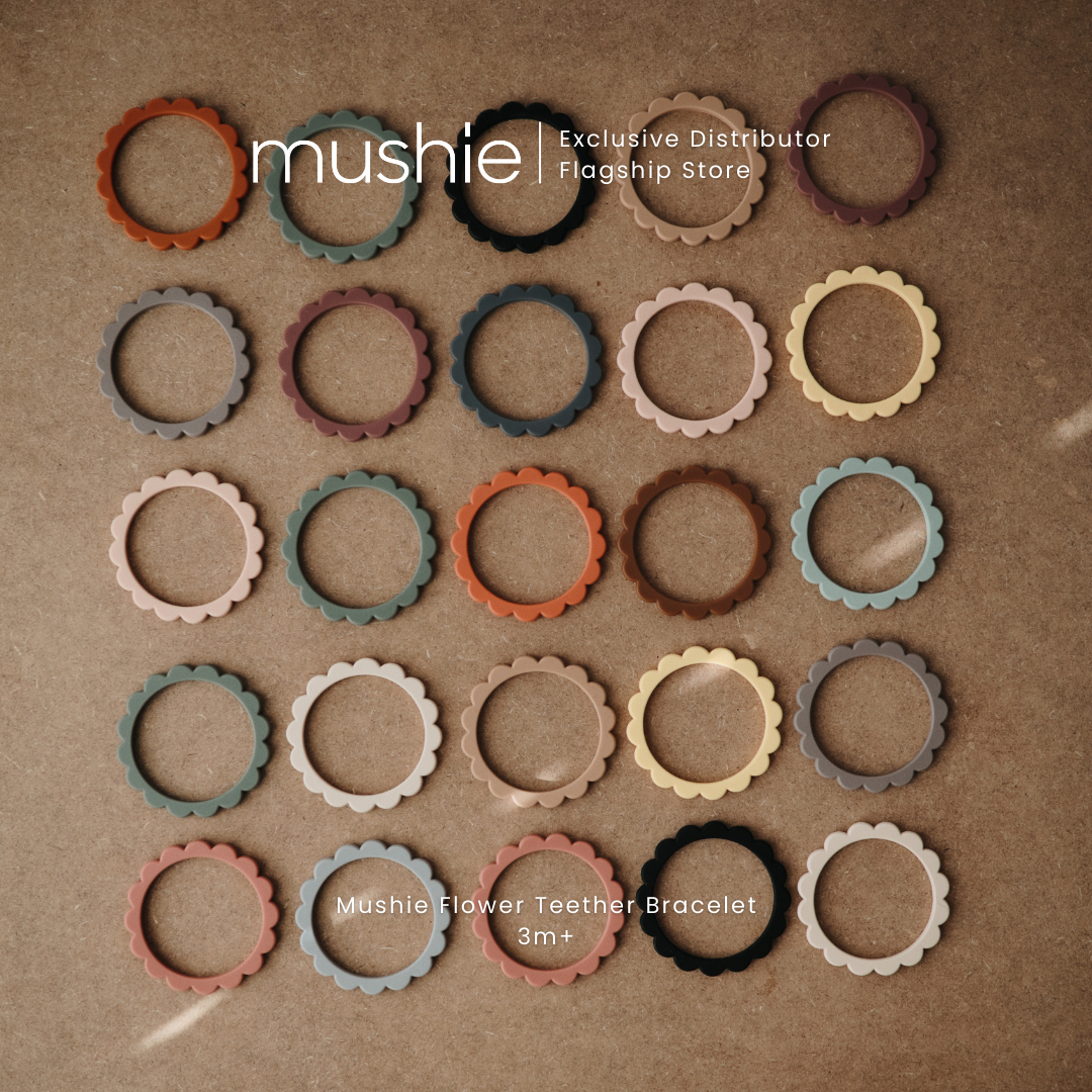 MUSHIE Flower Teether Bracelet