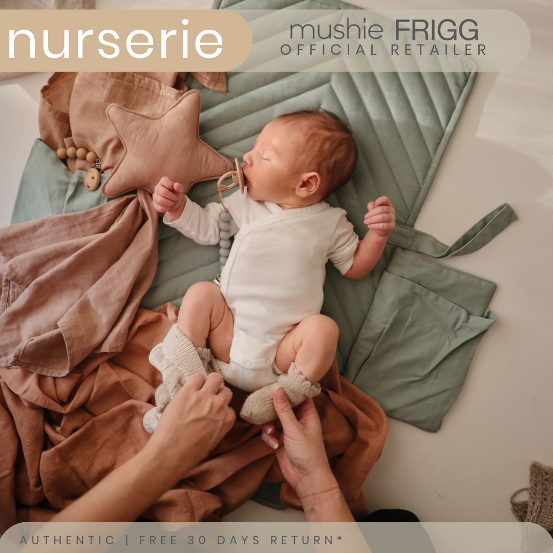 MUSHIE Portable Changing Pad