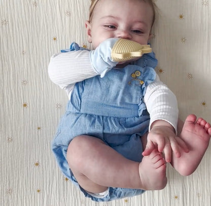 MUSHIE Teething Mitten