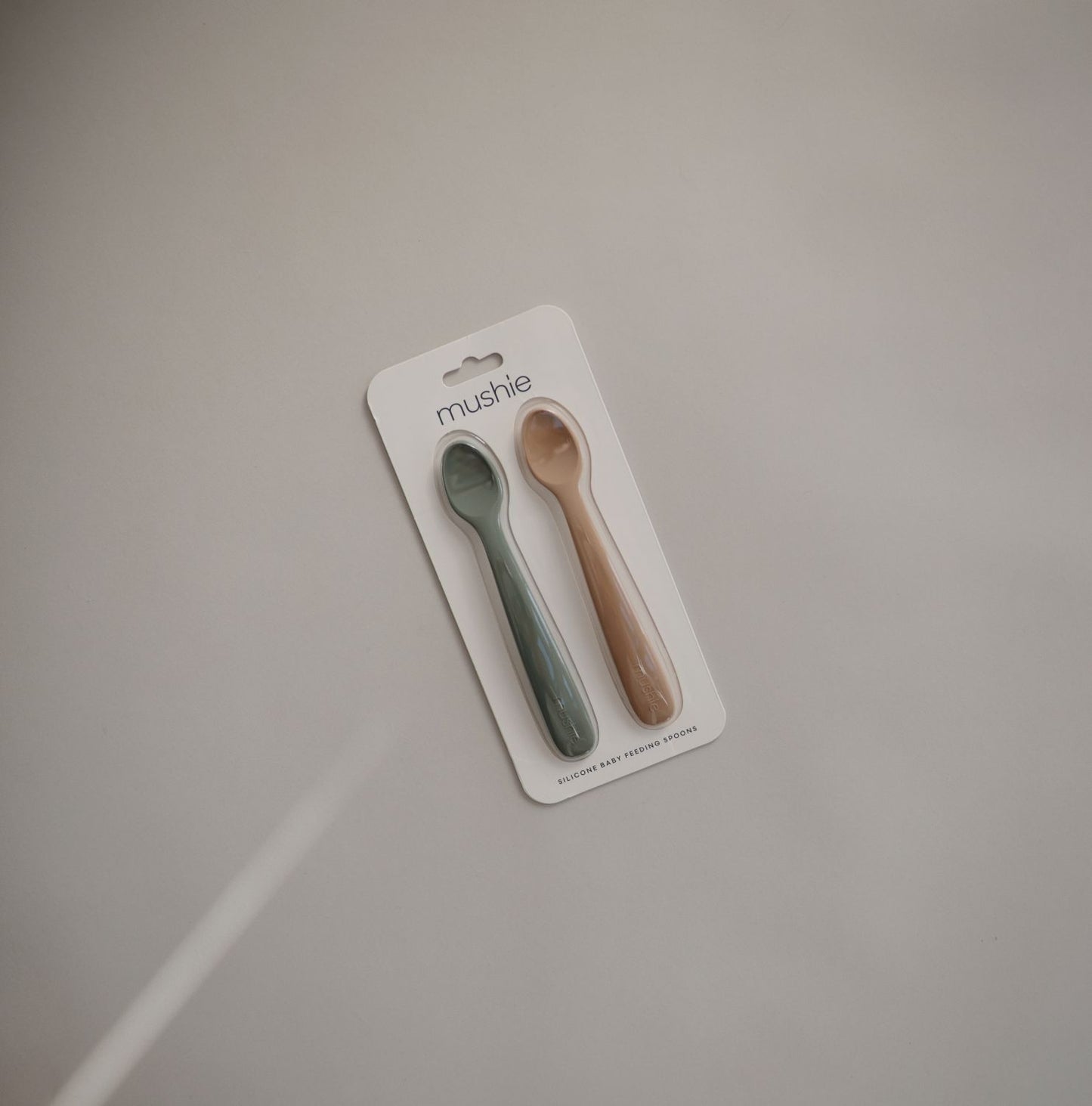 MUSHIE Silicone Feeding Spoons 2-Pack