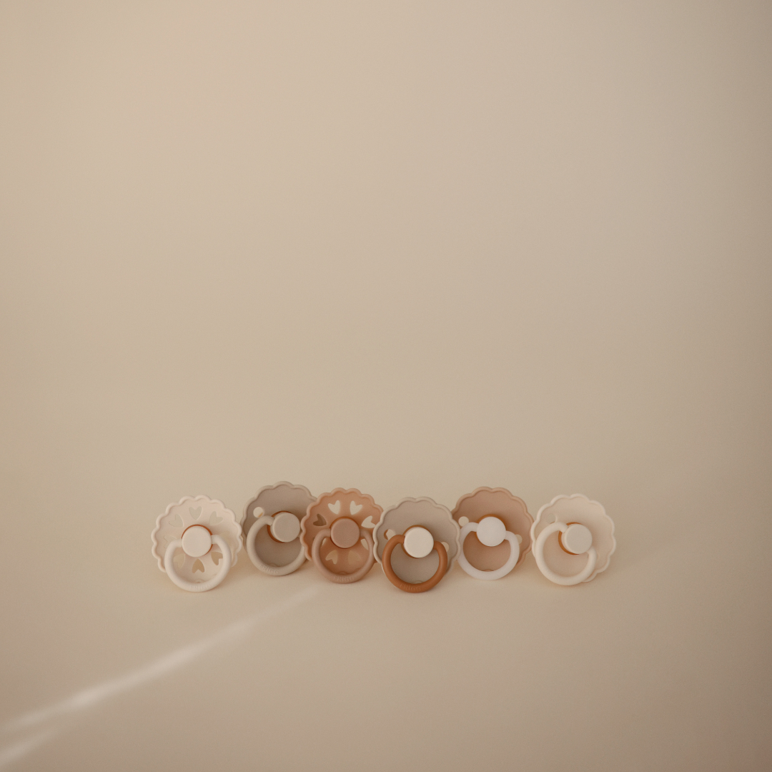 FRIGG 6-Pack Natural Rubber Latex or Silicone Pacifiers | SAVERS PACK