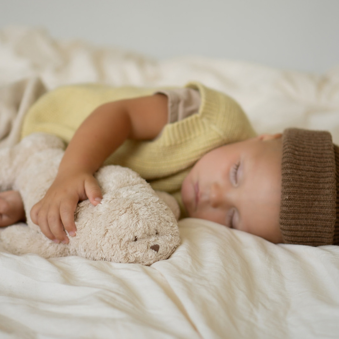 Seal Moonie 2.0 Organic Humming Baby Sleep Aid Stuffed Toy with Smart Cry Detector (Copy) (Copy)