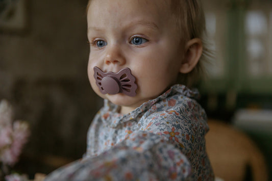 FRIGG Lucky Symmetrical Medical Grade Silicone Pacifier (Single Pack)