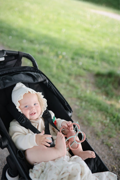 MUSHIE Rattle Teether