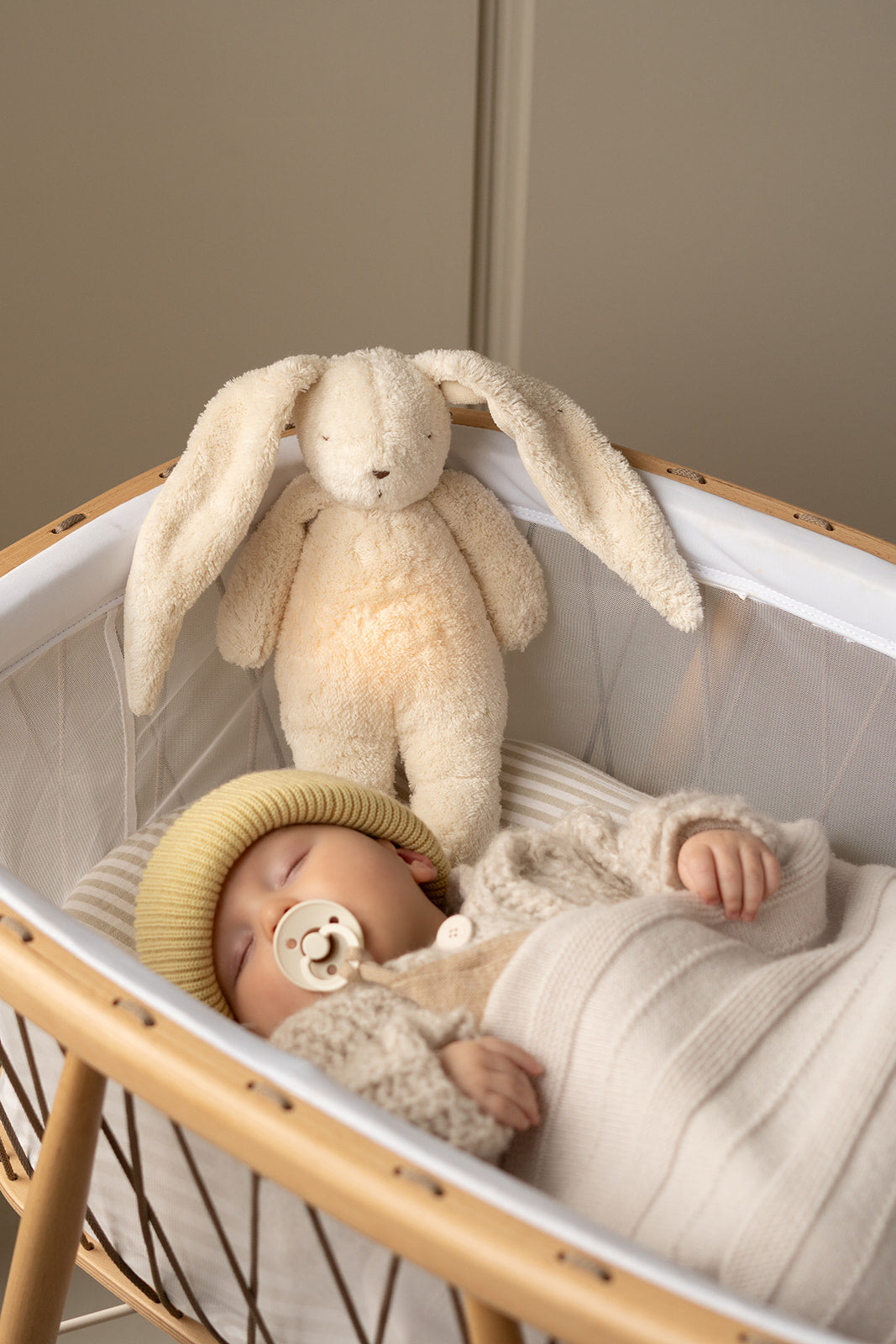 Moonie | Organic Humming Bunny Sand | Baby Sleep Aid with Smart Cry Detector
