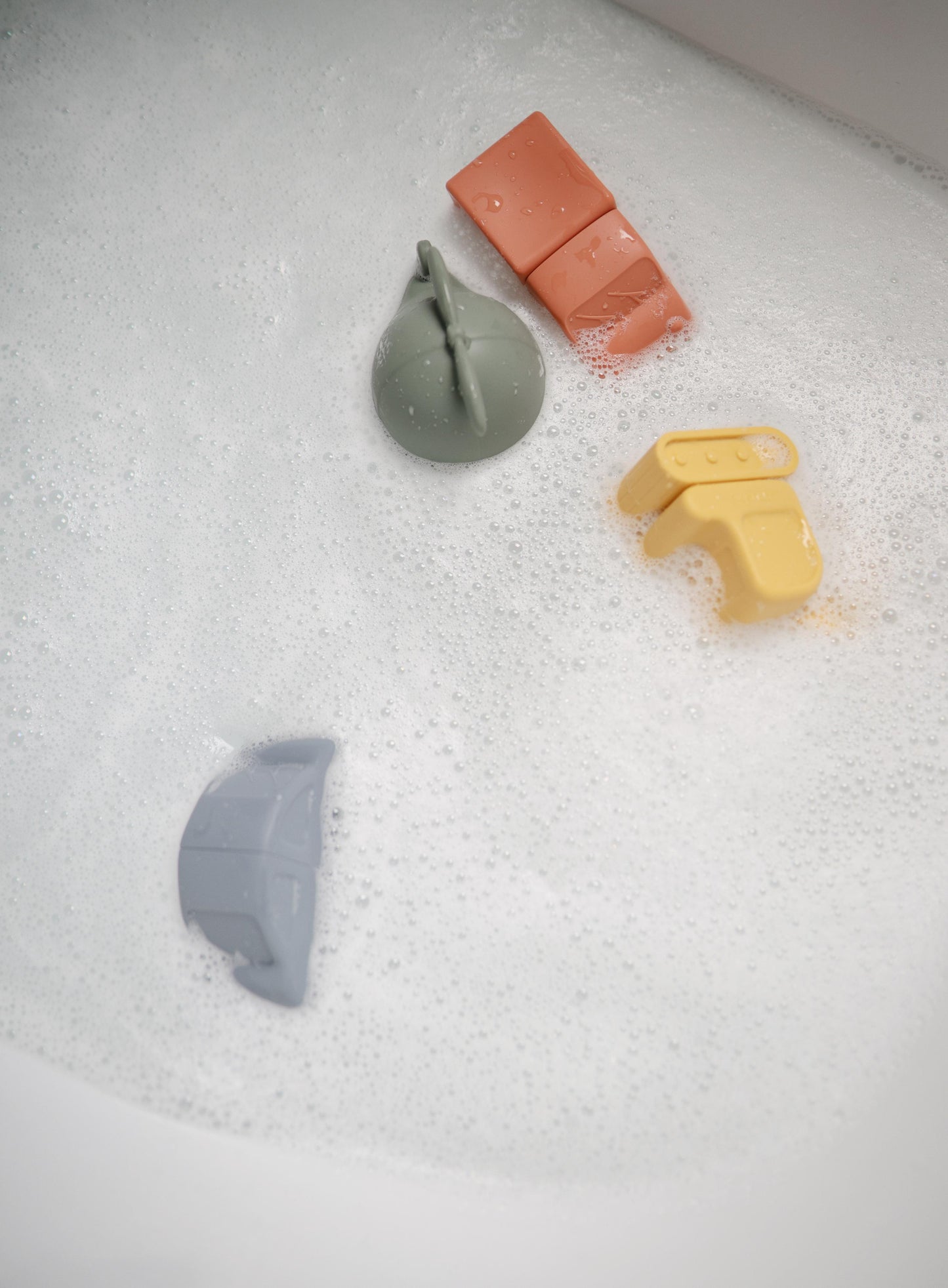 MUSHIE Bath Toy Play Set