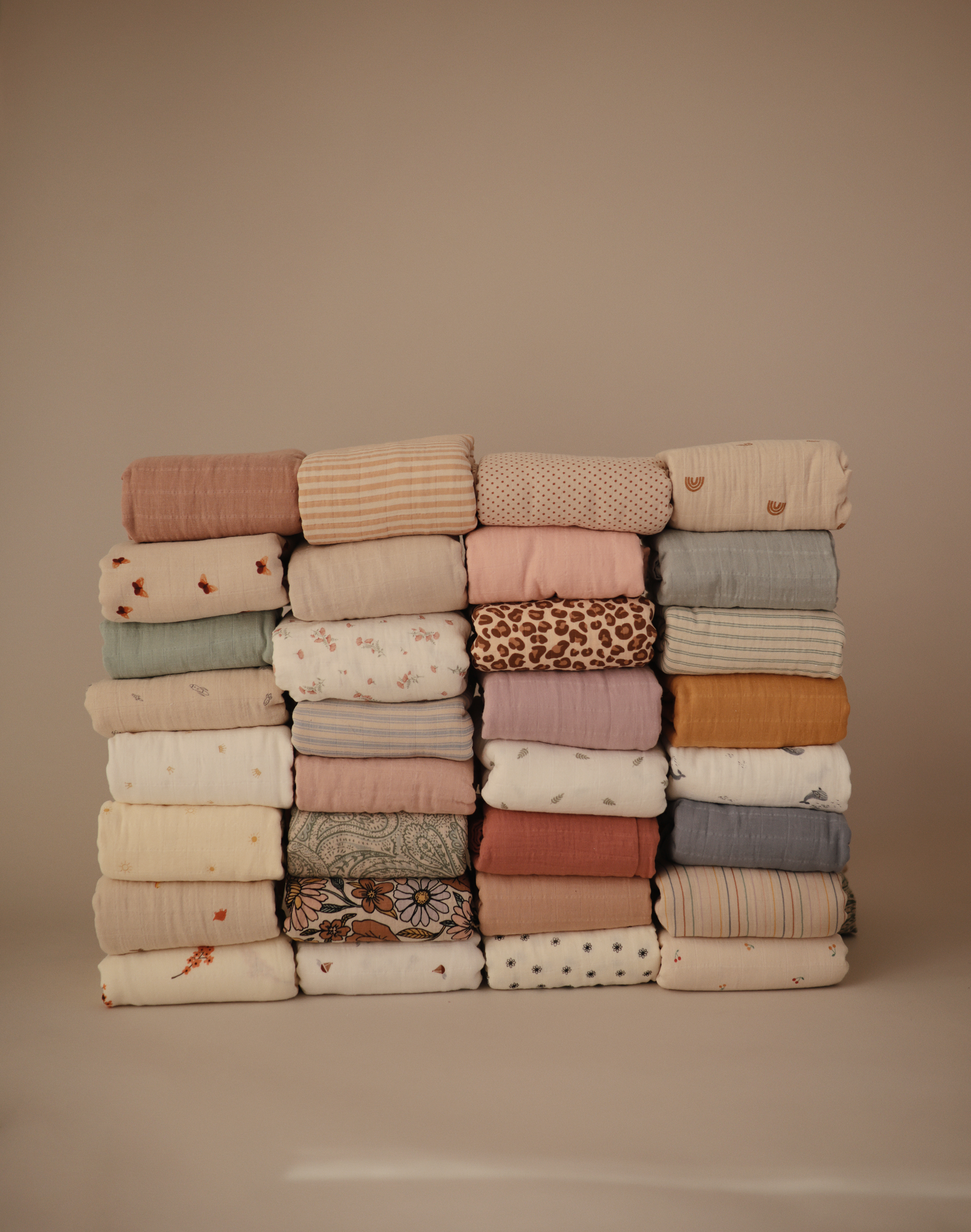 MUSHIE Muslin Swaddle Blanket