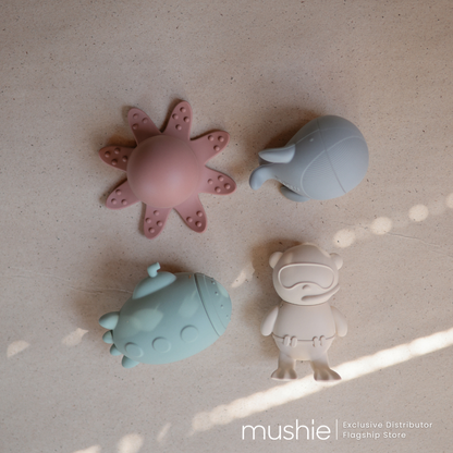 MUSHIE Bath Toy Play Set