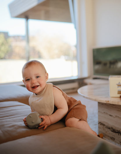 MUSHIE  Muslin Bib 2 - Pack
