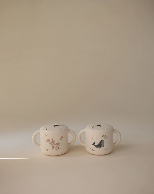 MUSHIE Silicone Snack Cup