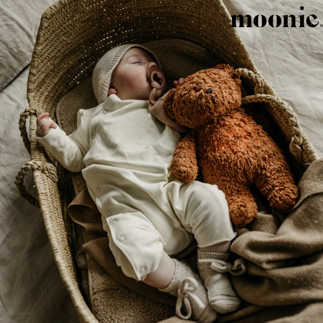 Moonie Organic Humming Bear Cappucino  Baby Sleep Aid with Smart Cry Detector