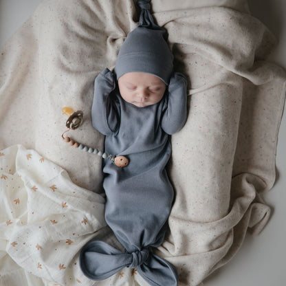 MUSHIE Clothing Ribbed Knotted Baby Gown