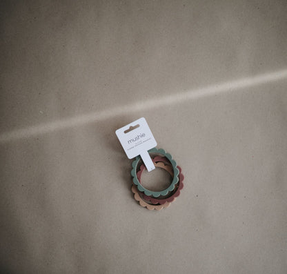 MUSHIE Flower Teether Bracelet
