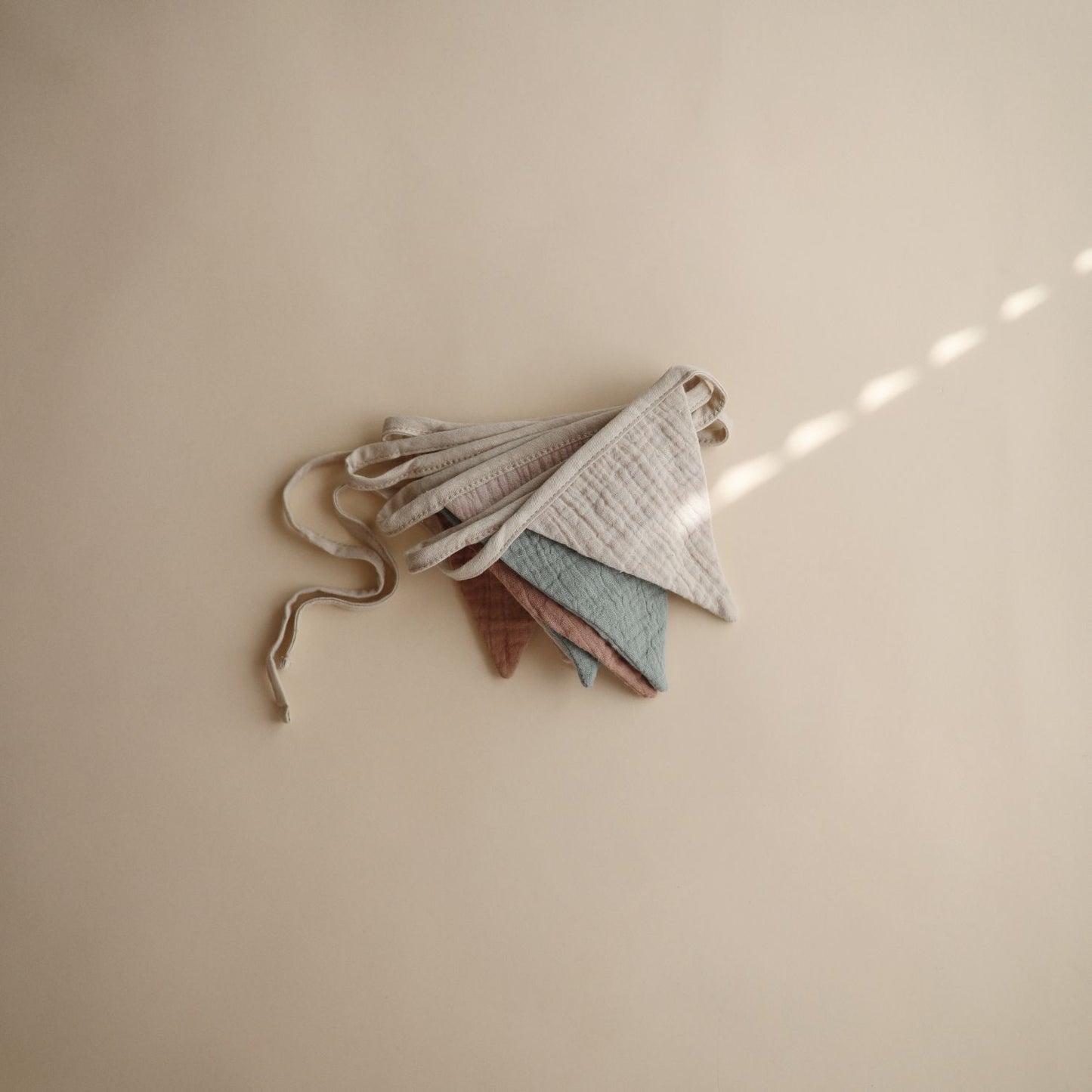MUSHIE Baby Garland Decor