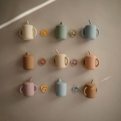 MUSHIE Silicone Training Cup + Straw