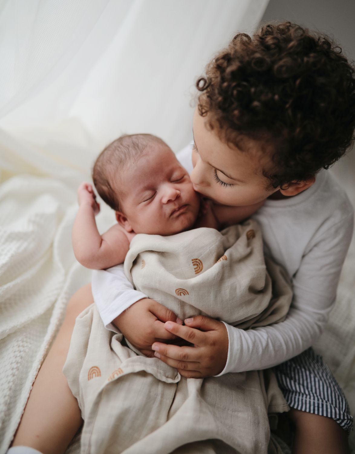 MUSHIE Muslin Swaddle Blanket