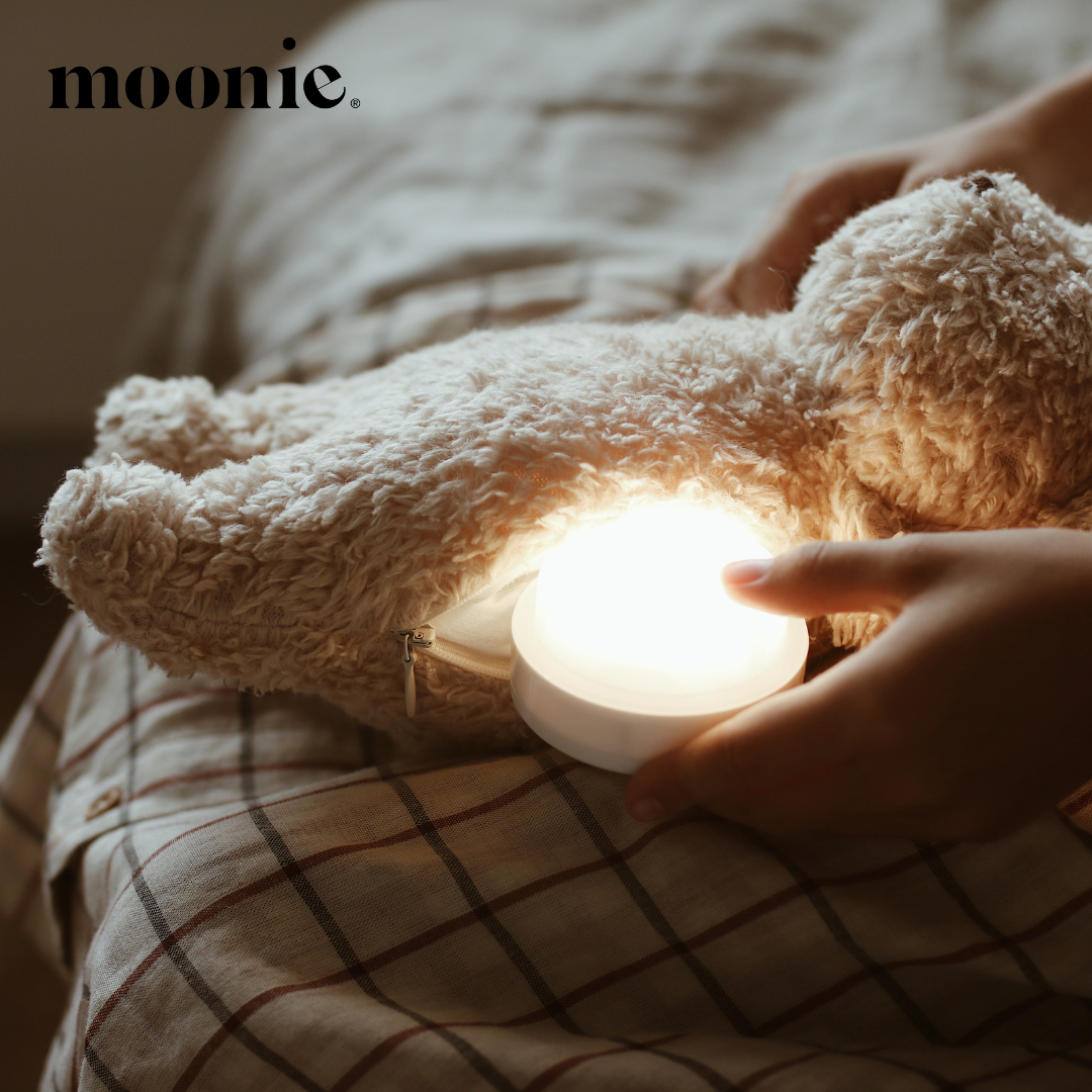 Moonie Organic Humming Bear Cappucino  Baby Sleep Aid with Smart Cry Detector