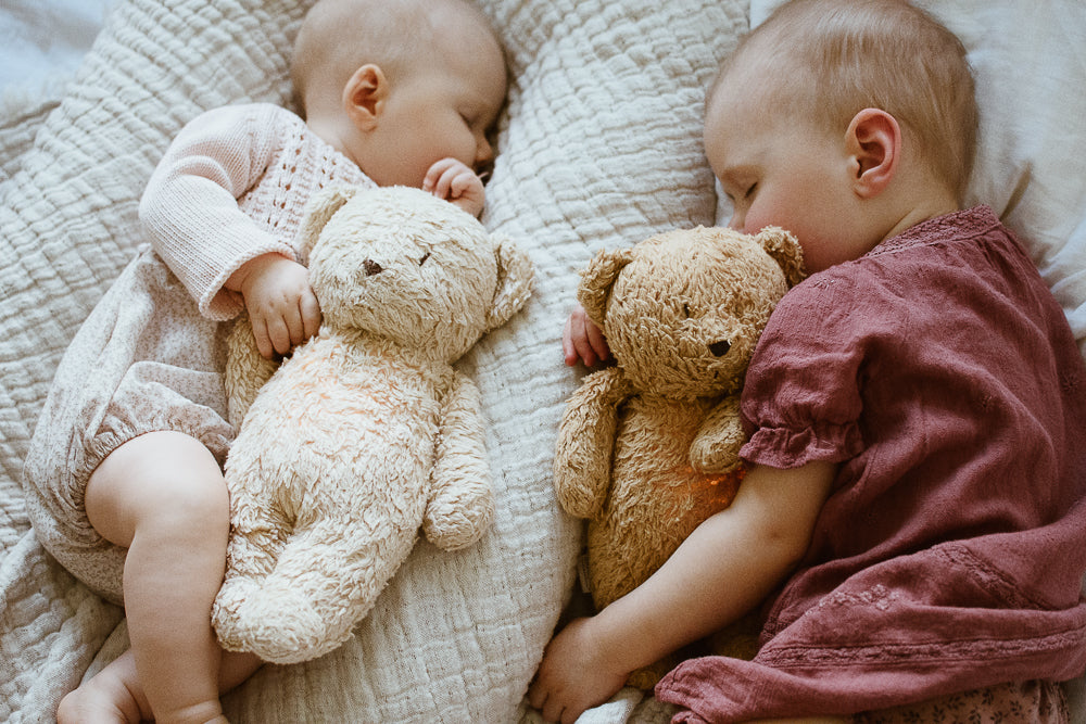 Moonie Organic Humming Bear Polar  Baby Sleep Aid with Smart Cry Detector