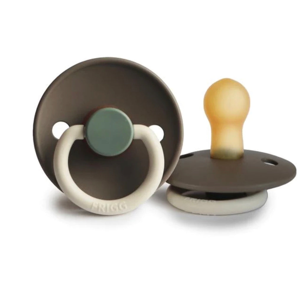 MUSHIE FRIGG Classic Colorblock Natural Rubber Baby Pacifier 1 pc